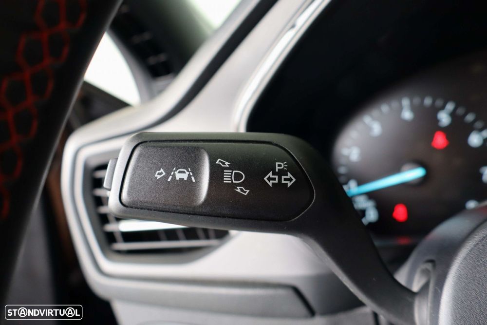 Ford Focus SW 1.0 EcoBoost MHEV ST-Line - 20