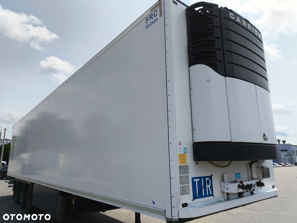Schmitz Cargobull SKO24 - 3
