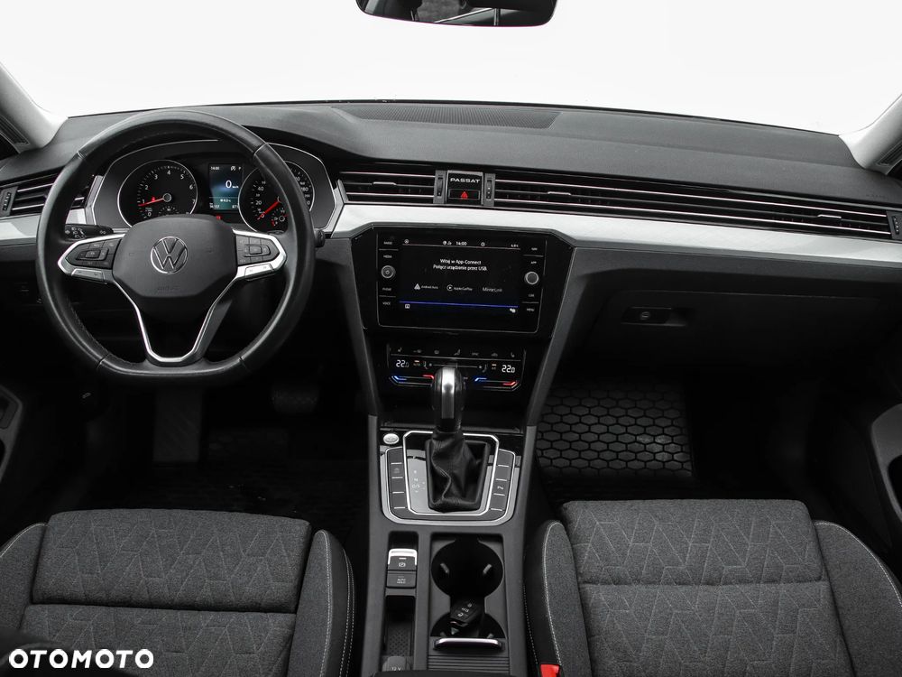 Volkswagen Passat Variant 1.5 TSI EVO Business DSG - 14