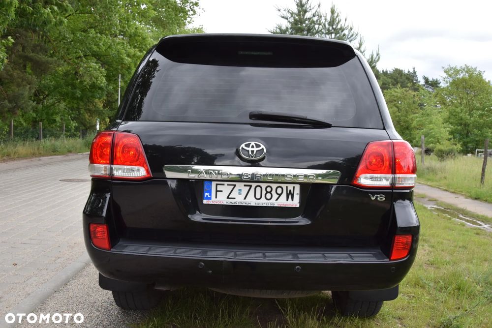 Toyota Land Cruiser LC 4.5 D-4D Sol - 35