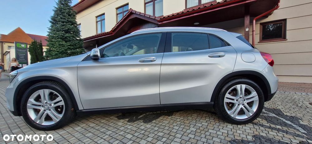 Mercedes-Benz GLA 200 (CDI) d 4-Matic - 5