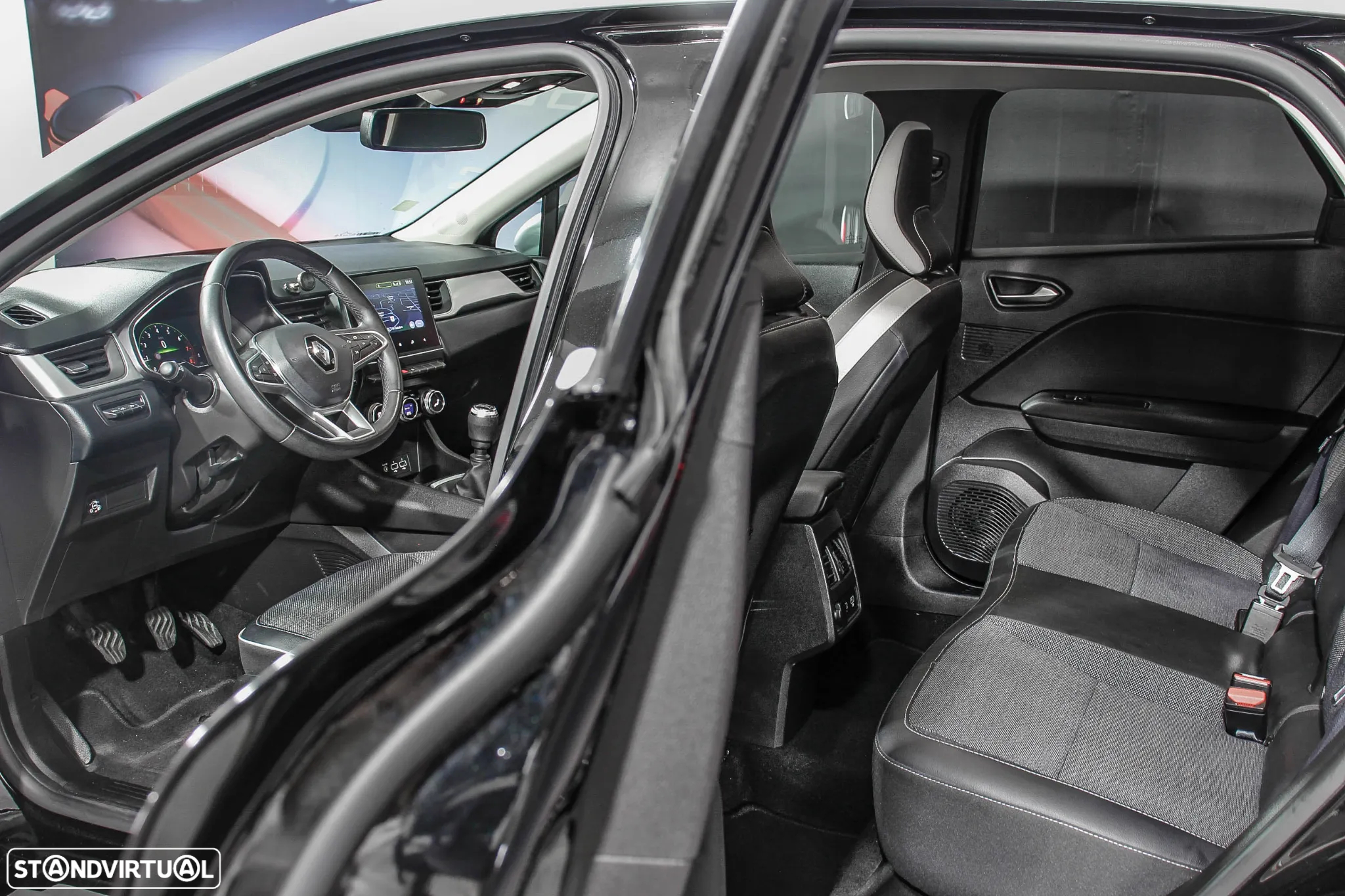 Renault Captur 1.0 TCe Techno Bi-Fuel - 12