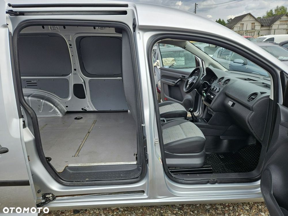 Volkswagen Caddy - 10