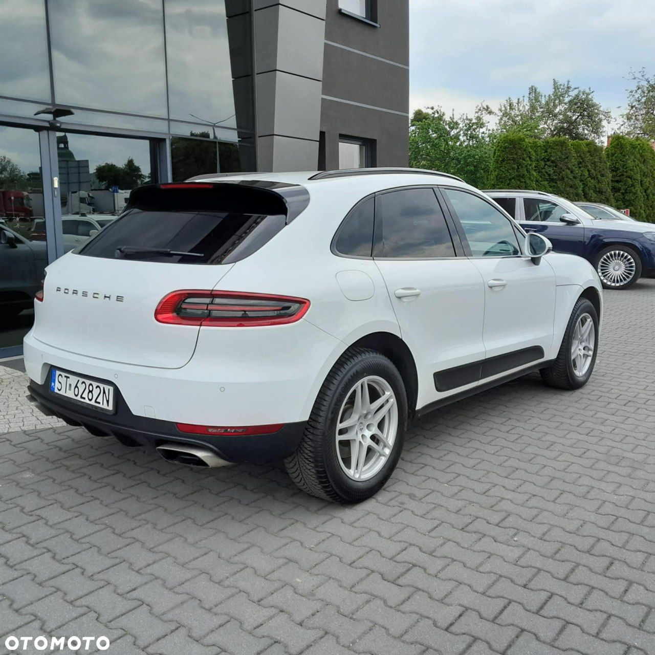 Porsche Macan - 5
