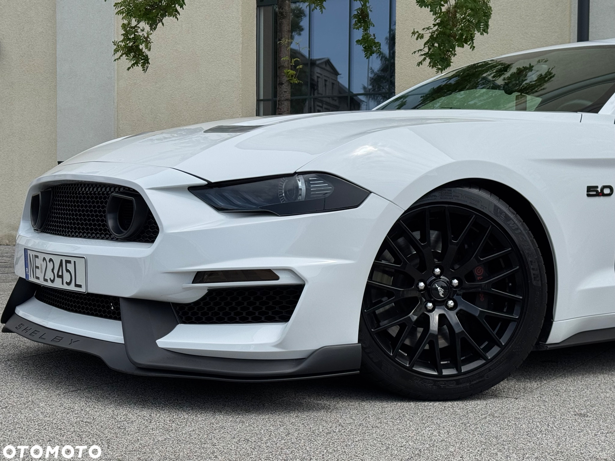 Ford Mustang 5.0 V8 GT - 29
