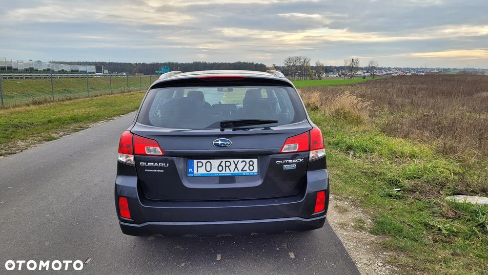 Subaru Outback - 4