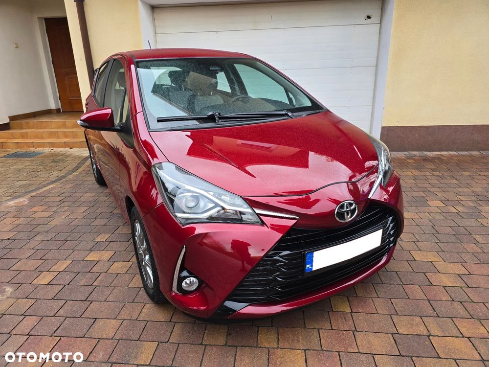 Toyota Yaris 1.5 Dynamic - 25
