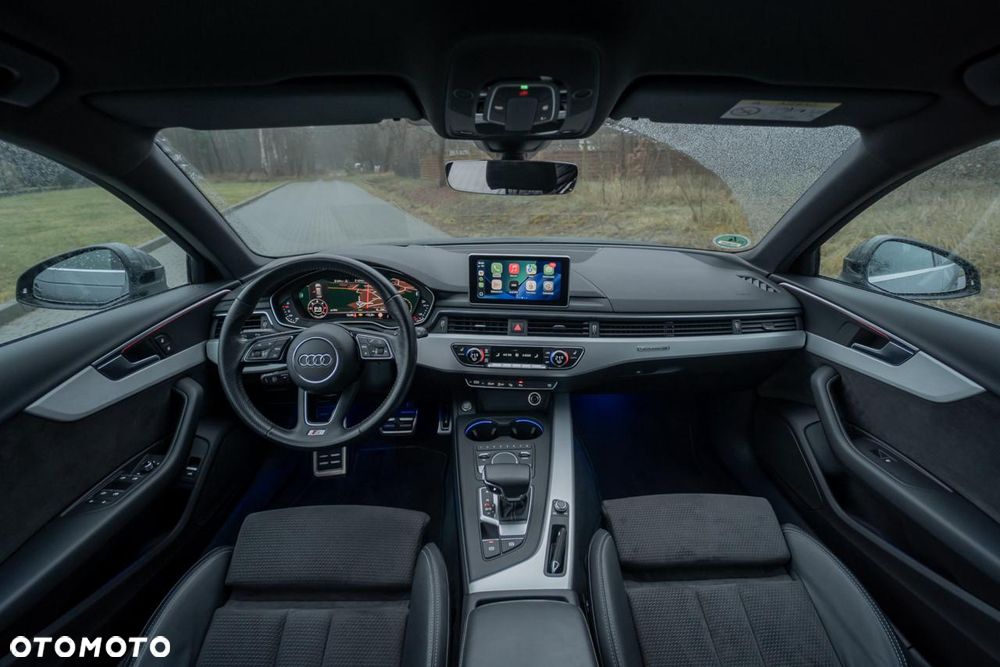 Audi A4 Avant 2.0 TDI S tronic quattro sport - 2