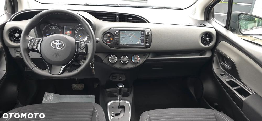 Toyota Yaris 1.5 VVT-iE Comfort - 29