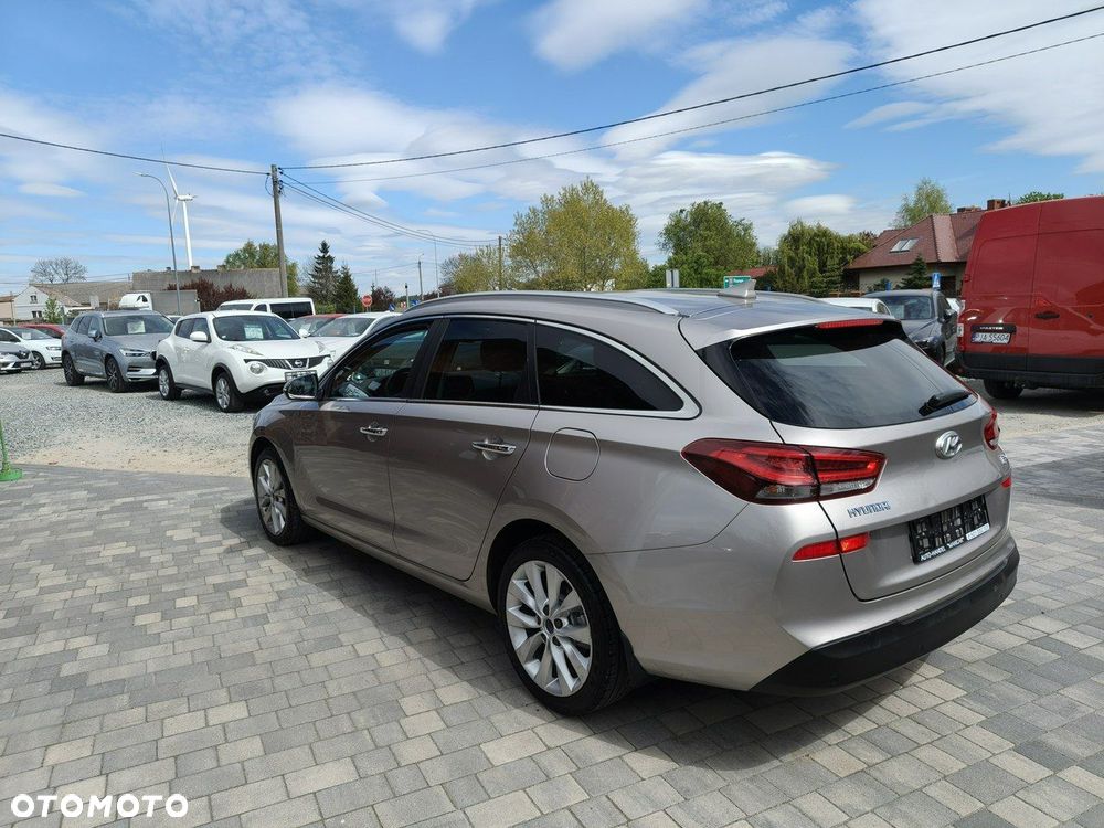 Hyundai i30 1.6 CRDI DCT Trend - 4