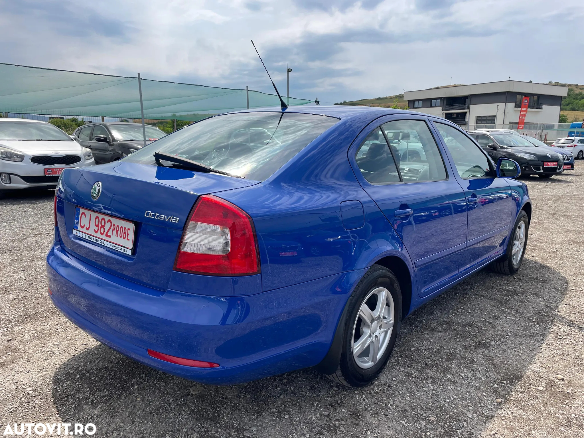 Skoda Octavia 1.6 Classic - 9
