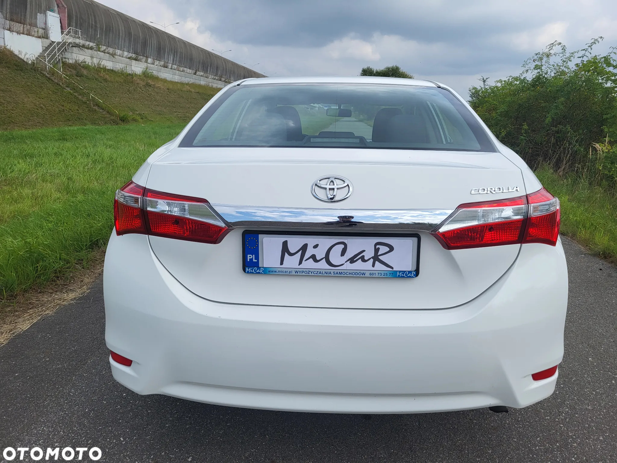 Toyota Corolla 1.6 Active - 9