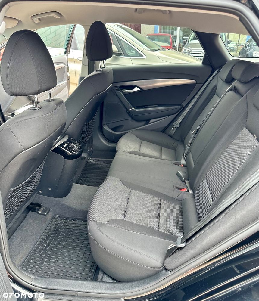 Hyundai i40 i40cw 1.7 CRDi Premium - 12