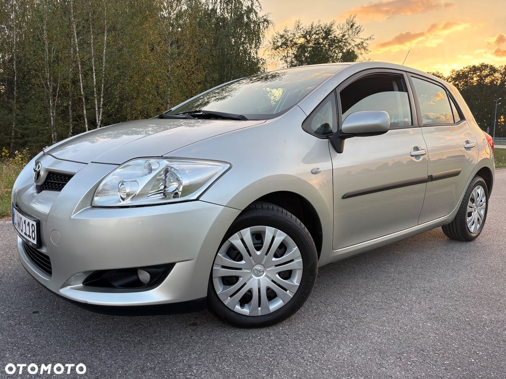 Toyota Auris 1.6 VVT-i Premium MM - 2