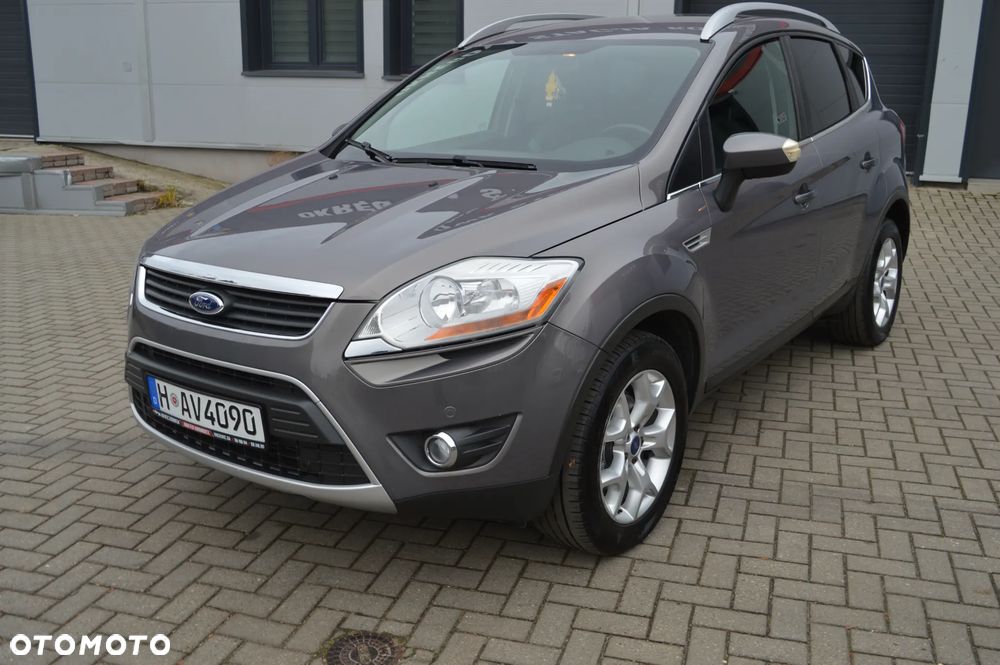 Ford Kuga 2.0 TDCi 4x4 Titanium - 4