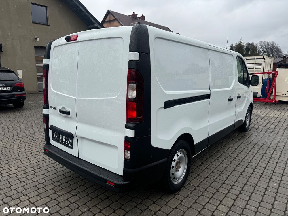 Renault Trafic - 5