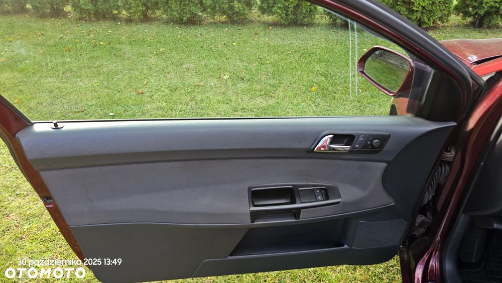 Volkswagen Polo - 14