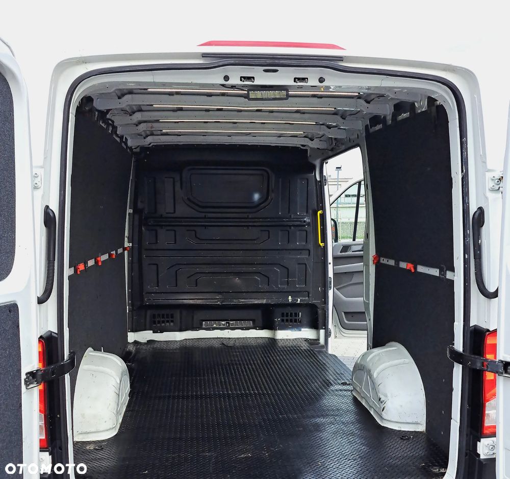 Volkswagen Crafter - 9