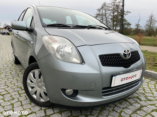 Toyota Yaris 1.3 VVT-i Cool