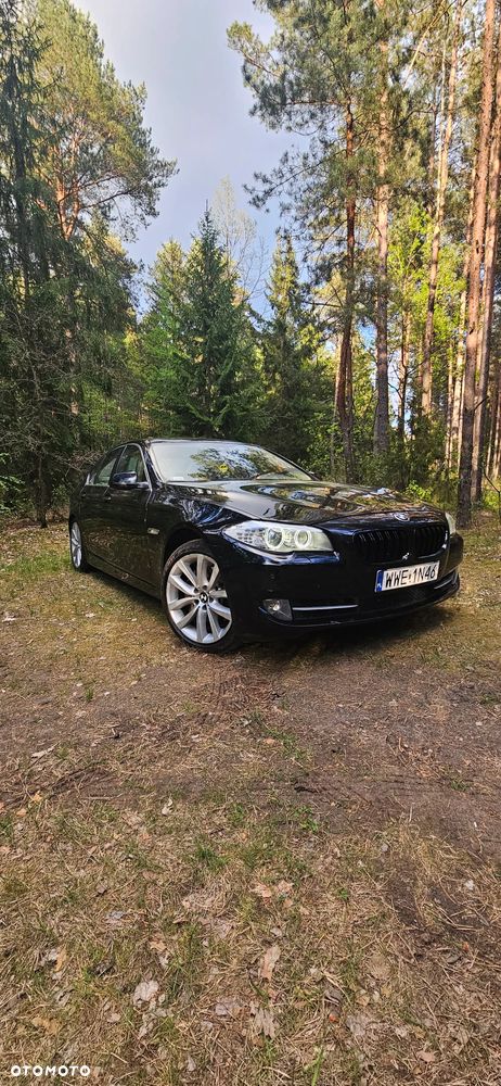 BMW Seria 5 528i xDrive Luxury Line - 1