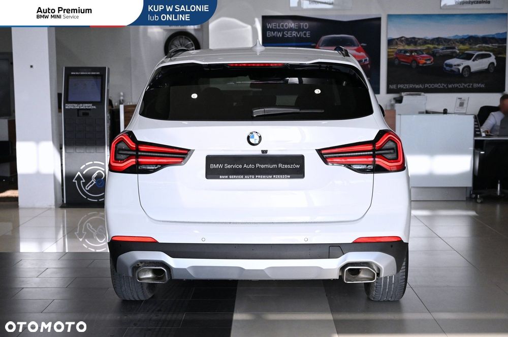 BMW X3 xDrive20i Advantage - 7
