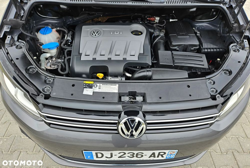 Volkswagen Touran 1.6 TDI DPF BlueMotion Technology Life - 26