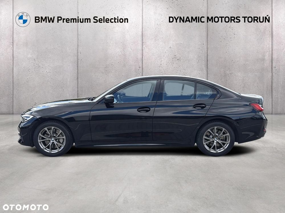 BMW Seria 3 330i Sport Line sport - 3