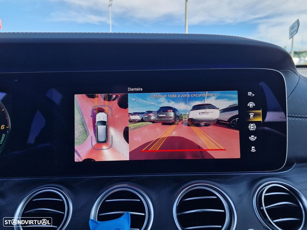 Mercedes-Benz E 300 de AMG Line - 55