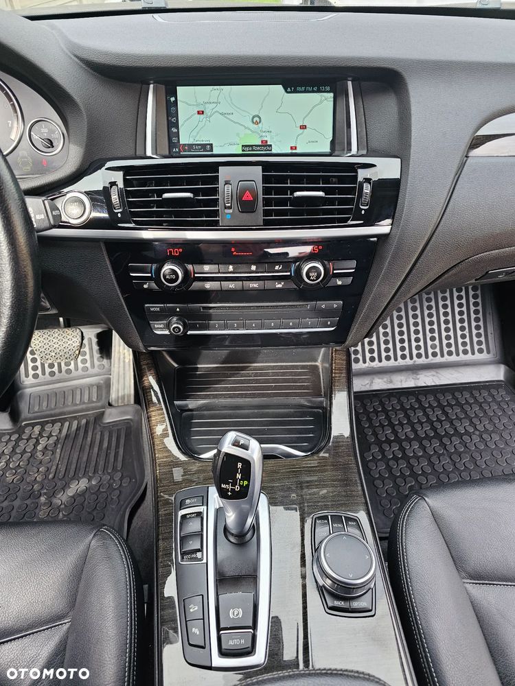 BMW X3 xDrive28i Sport-Aut xLine - 15
