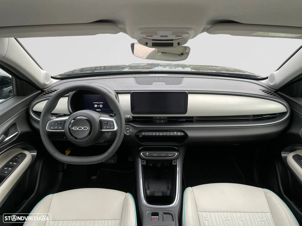 Fiat 600 1.2 Hybrid La Prima - 11
