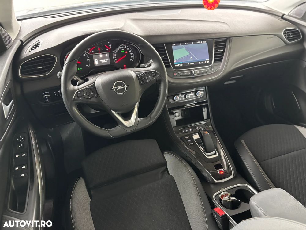 Opel Grandland X Plug-in-Hybrid 1.6 DI Start/Stop Aut Business INNOVATION - 13