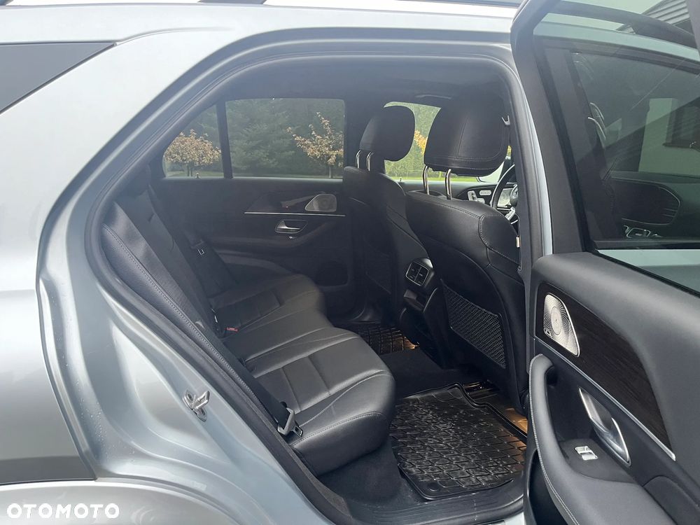 Mercedes-Benz GLE - 37