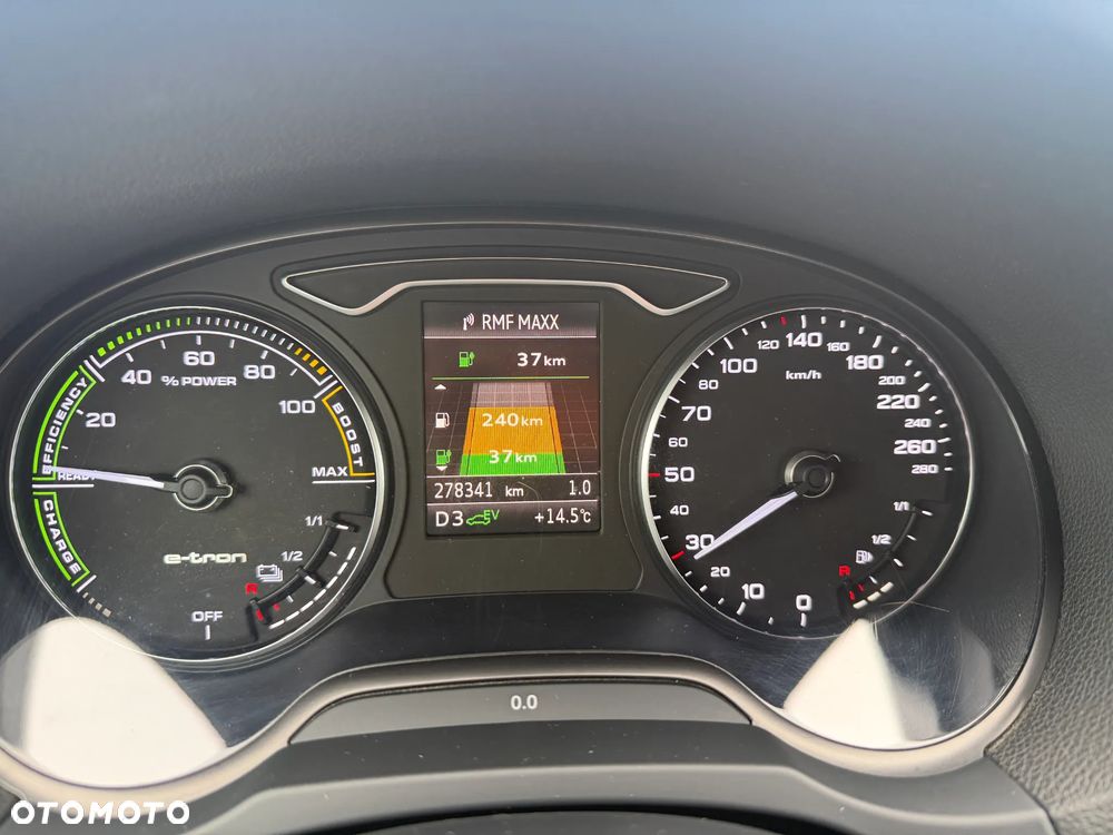 Audi A3 Sportback 1.4 TFSI e-tron S line Sportpaket - 14