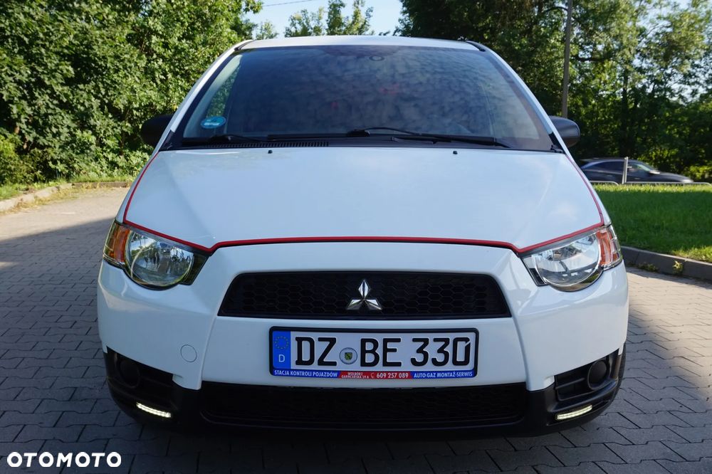 Mitsubishi Colt - 22
