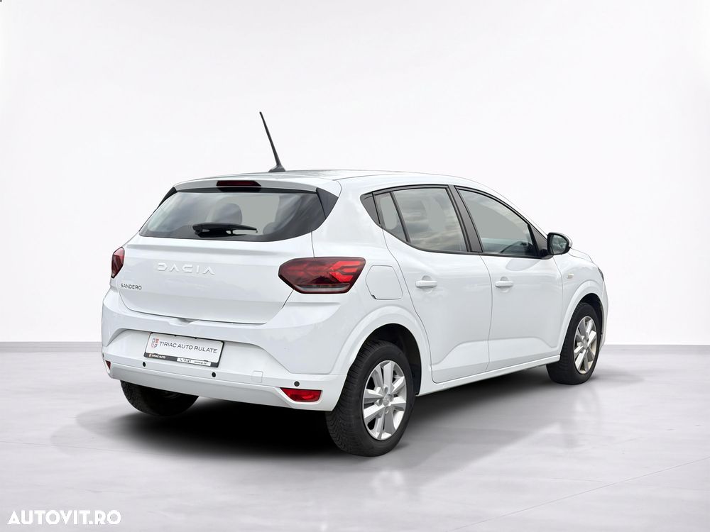 Dacia Sandero - 7