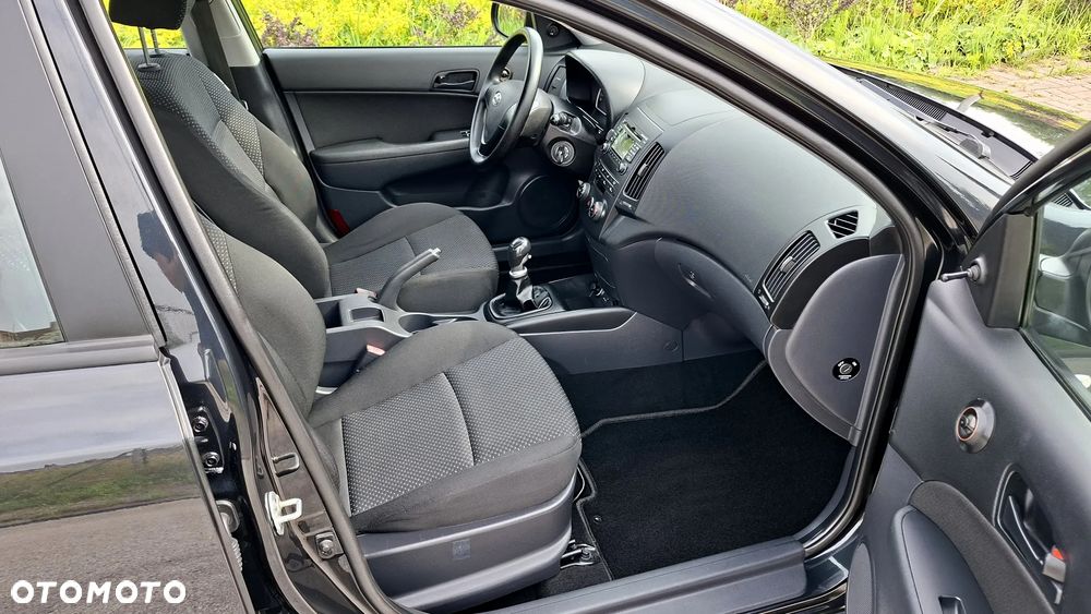Hyundai i30 1.4 Blue Comfort - 31