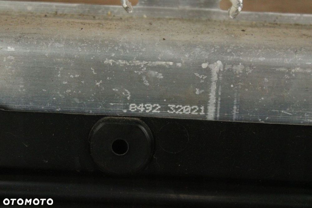 PAS PRZEDNI WZMOCNIENIE PRZÓD BMW 5 G30 G31 LCI 34km - 10