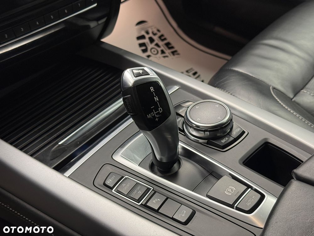 BMW X5 xDrive25d - 15
