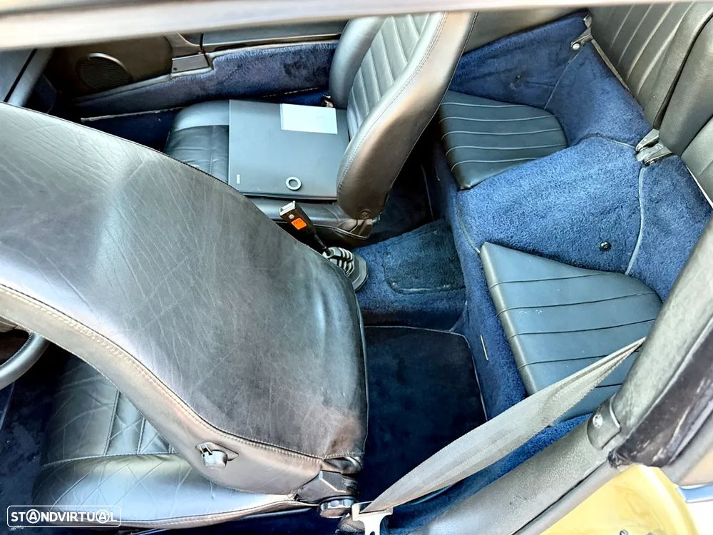 Porsche 911 Série G - 23