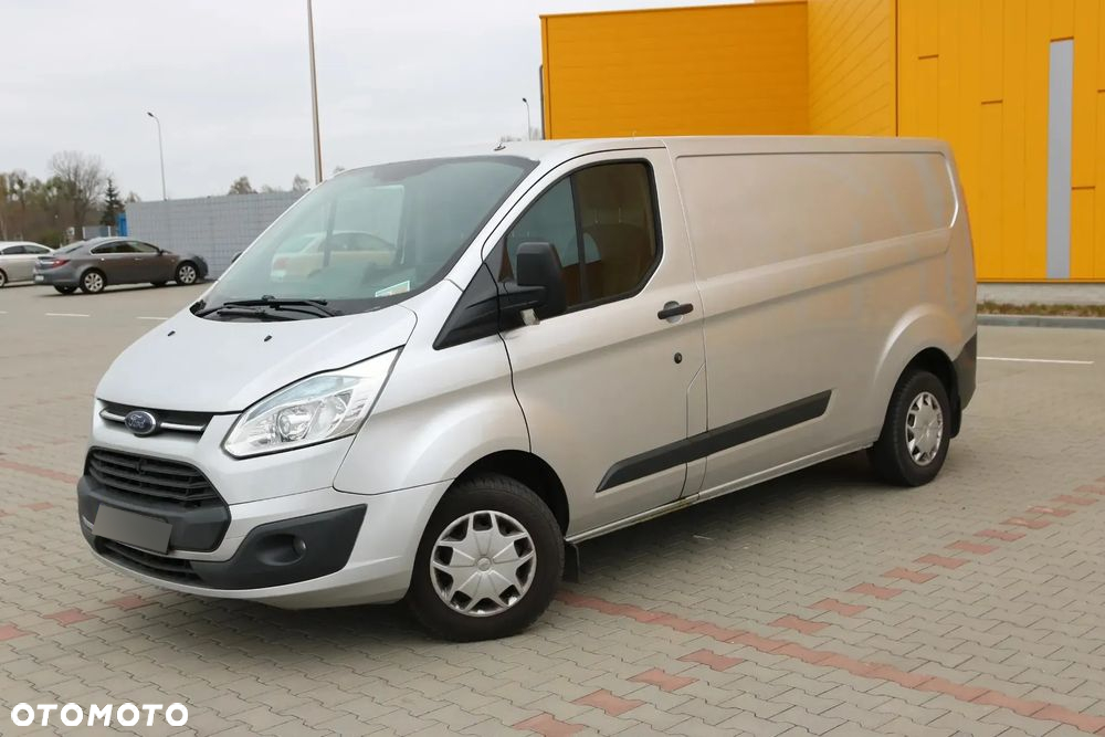 Ford TRANSIT CUSTOM - 2