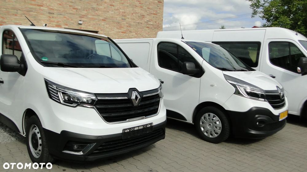 Renault Trafic - 23