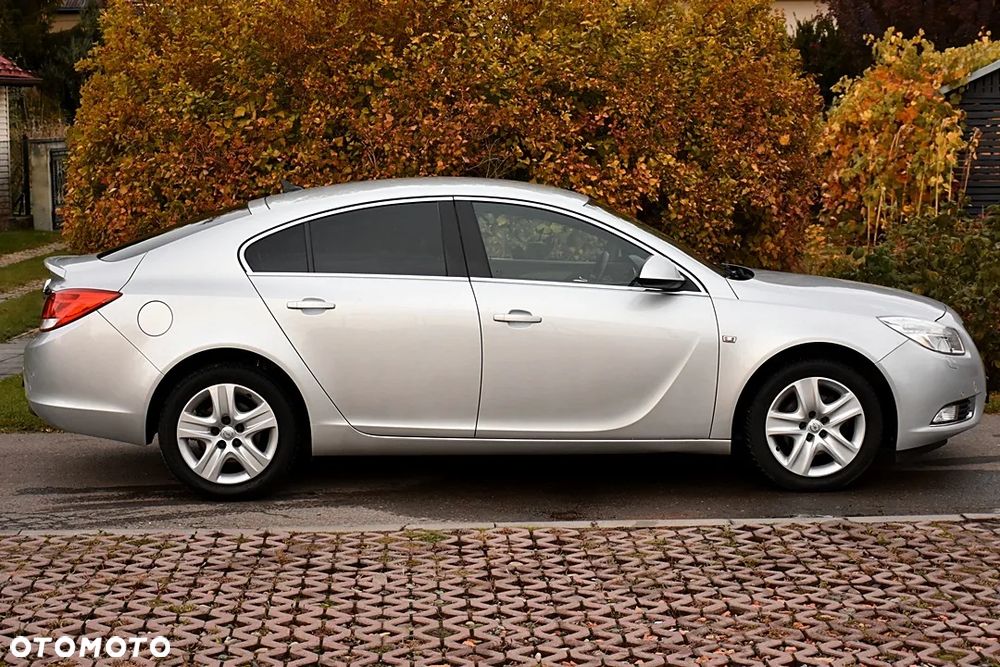 Opel Insignia 1.8 Executive - 14