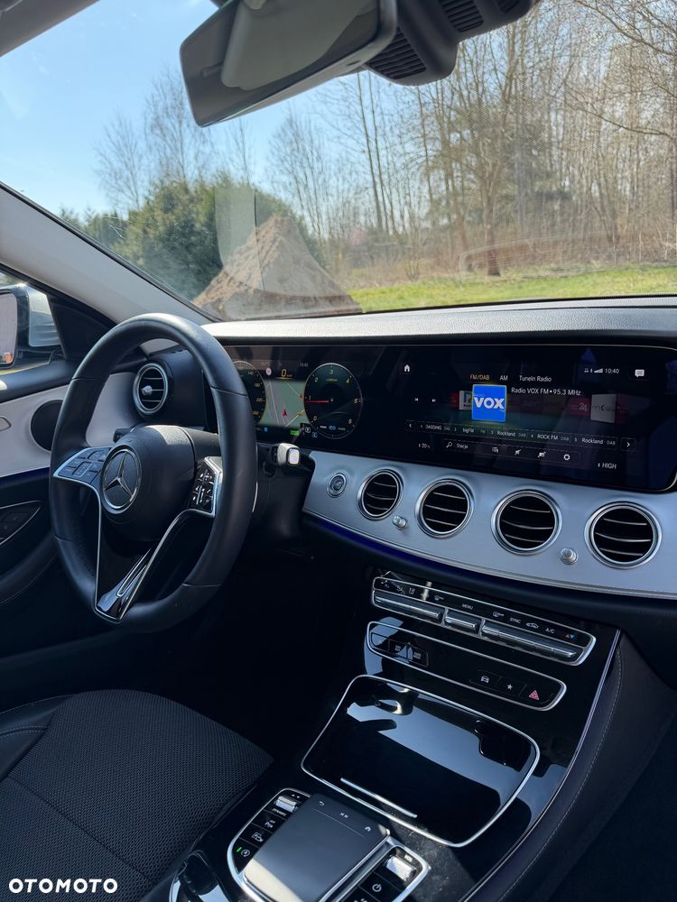 Mercedes-Benz Klasa E 220 d 9G-TRONIC Avantgarde - 19