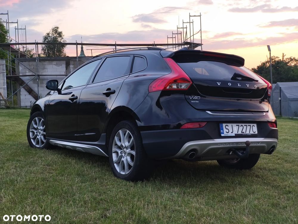 Volvo V40 Cross Country T3 Geartronic Summum - 9