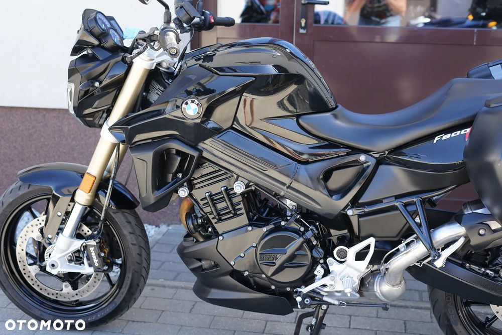 BMW F - 26