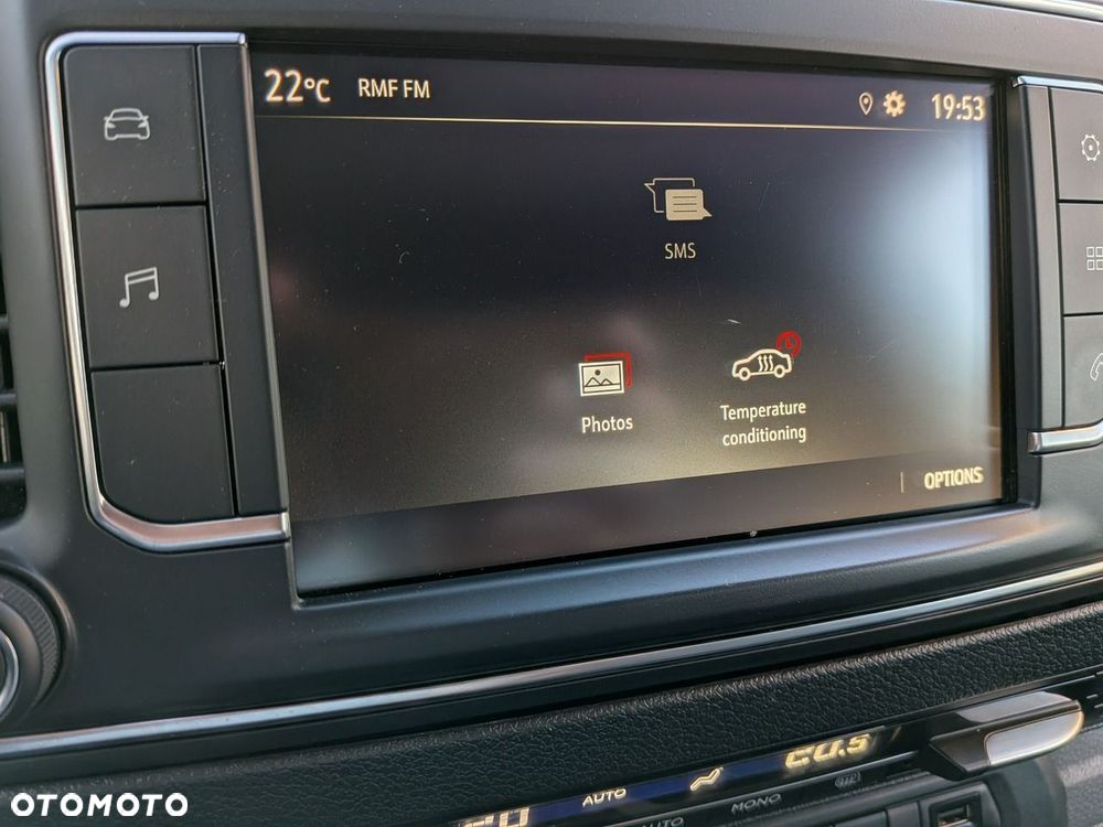 Opel Vivaro - 22