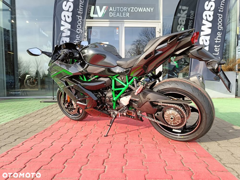 Kawasaki H2 - 5