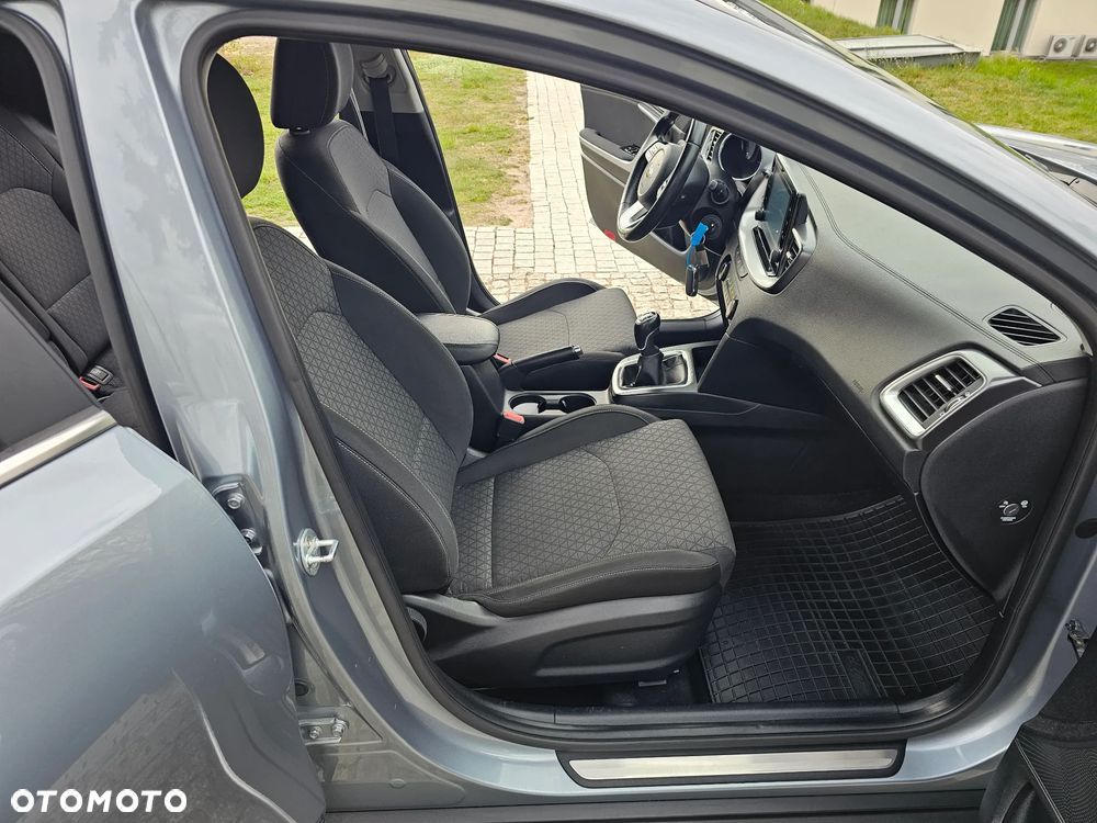 Kia XCeed 1.4 T-GDI L Business Line - 11