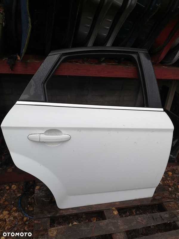 drzwi prawe tył tylne ford MONDEO MK4 HB F6