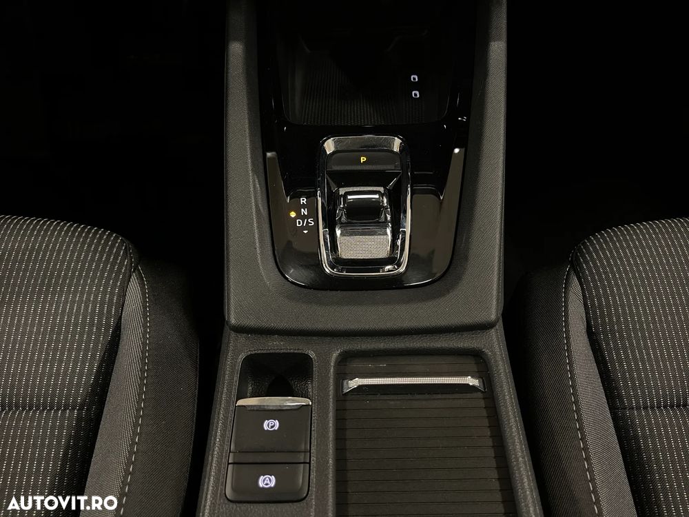 Skoda Octavia 2.0 TDI DSG Ambition - 22